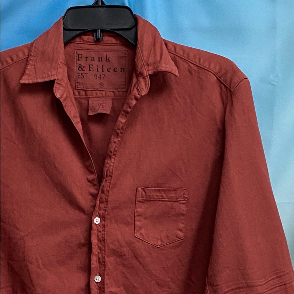 Frank & Eileen Eileen Button-Up Shirt Famous Denim Size: S Rust - Picture 4 of 16